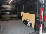 Van 2.0 dCi 170 hv man. L2H1 Working Star / Suomi-auto / 1 om. / Takuu / Merkkihuoll. / Webasto