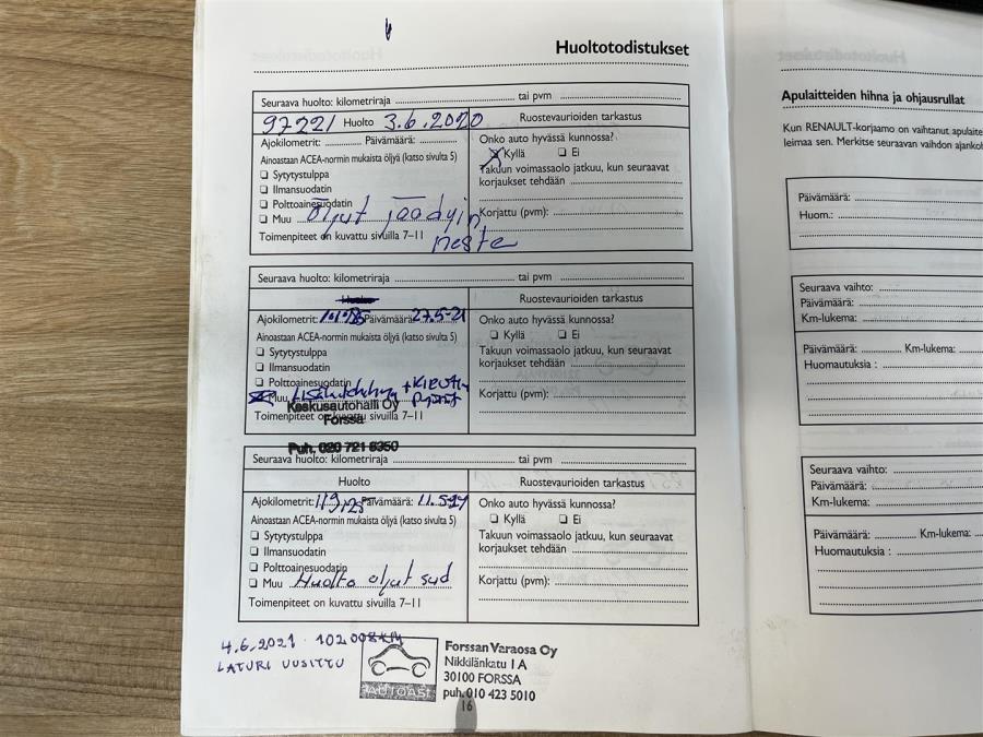 DETHLEFFS RT6844 ESPIRIT/ Suomi-asuntoauto/ Parivuode/ Vakkari/ Ilmastointi/ Markiisi