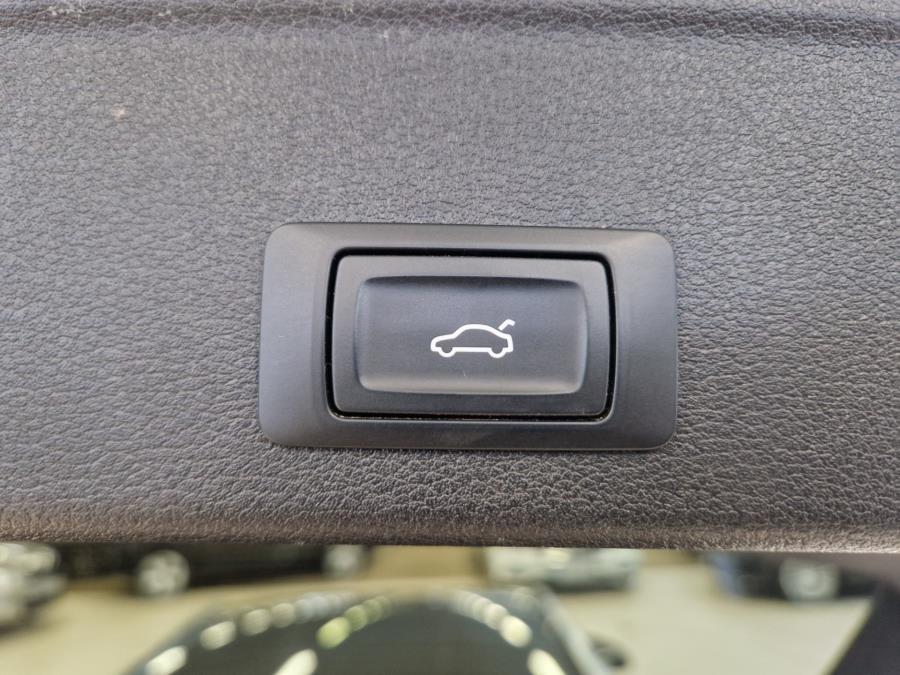 Avant S line Business Sport 2,0 TDI 190 hv quattro S tronic / Koukku / Navi / Adaptiivinen vakkari