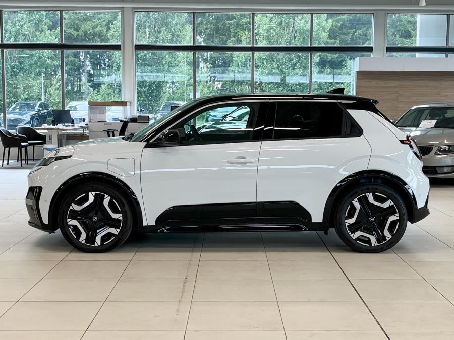 52 kWh Evolve / Esittelyauto / Takuu 5 vuotta / Toimintamatka 414 km / Lämmitettävä ratti / Kamera
