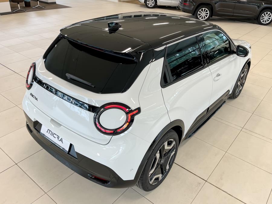 52 kWh Evolve / Esittelyauto / Takuu 5 vuotta / Toimintamatka 414 km / Lämmitettävä ratti / Kamera