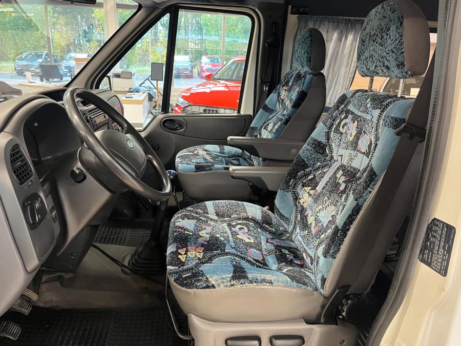 300L 2.0 TDCi 125 hv pikkubussi / Sis.alv. / Rek. 9:lle / Katsastettu 06/2026 / *huutokaupat.com*