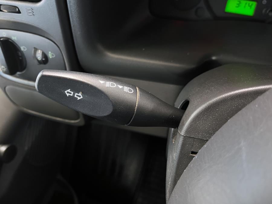 300L 2.0 TDCi 125 hv pikkubussi / Sis.alv. / Rek. 9:lle / Katsastettu 06/2026 / *huutokaupat.com*