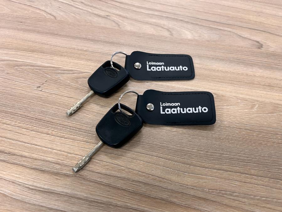 300L 2.0 TDCi 125 hv pikkubussi / Sis.alv. / Rek. 9:lle / Katsastettu 06/2026 / *huutokaupat.com*