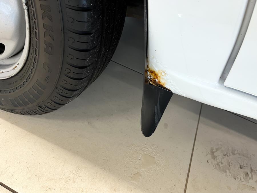 300L 2.0 TDCi 125 hv pikkubussi / Sis.alv. / Rek. 9:lle / Katsastettu 06/2026 / *huutokaupat.com*