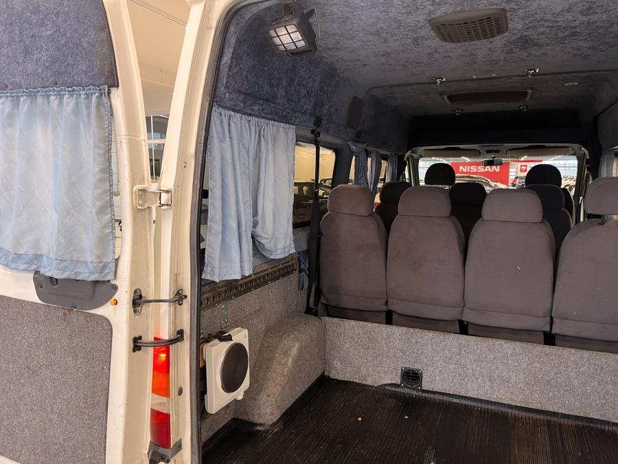 300L 2.0 TDCi 125 hv pikkubussi / Sis.alv. / Rek. 9:lle / Katsastettu 06/2026 / *huutokaupat.com*