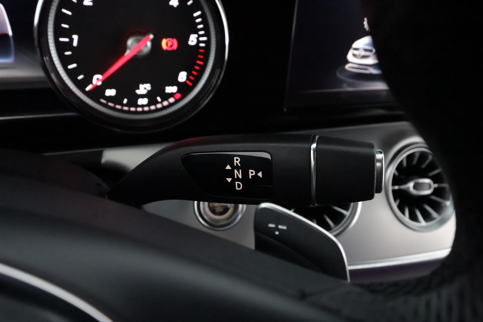 Mercedes-Benz E 2018