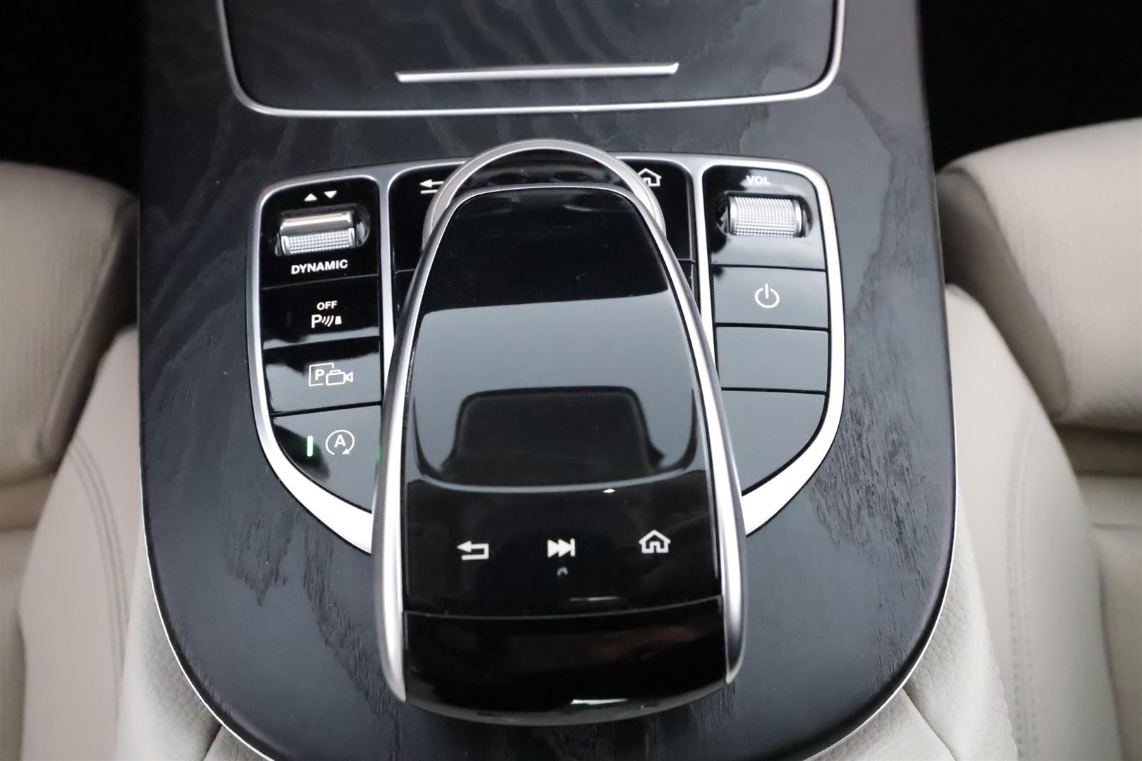 Mercedes-Benz E 2019