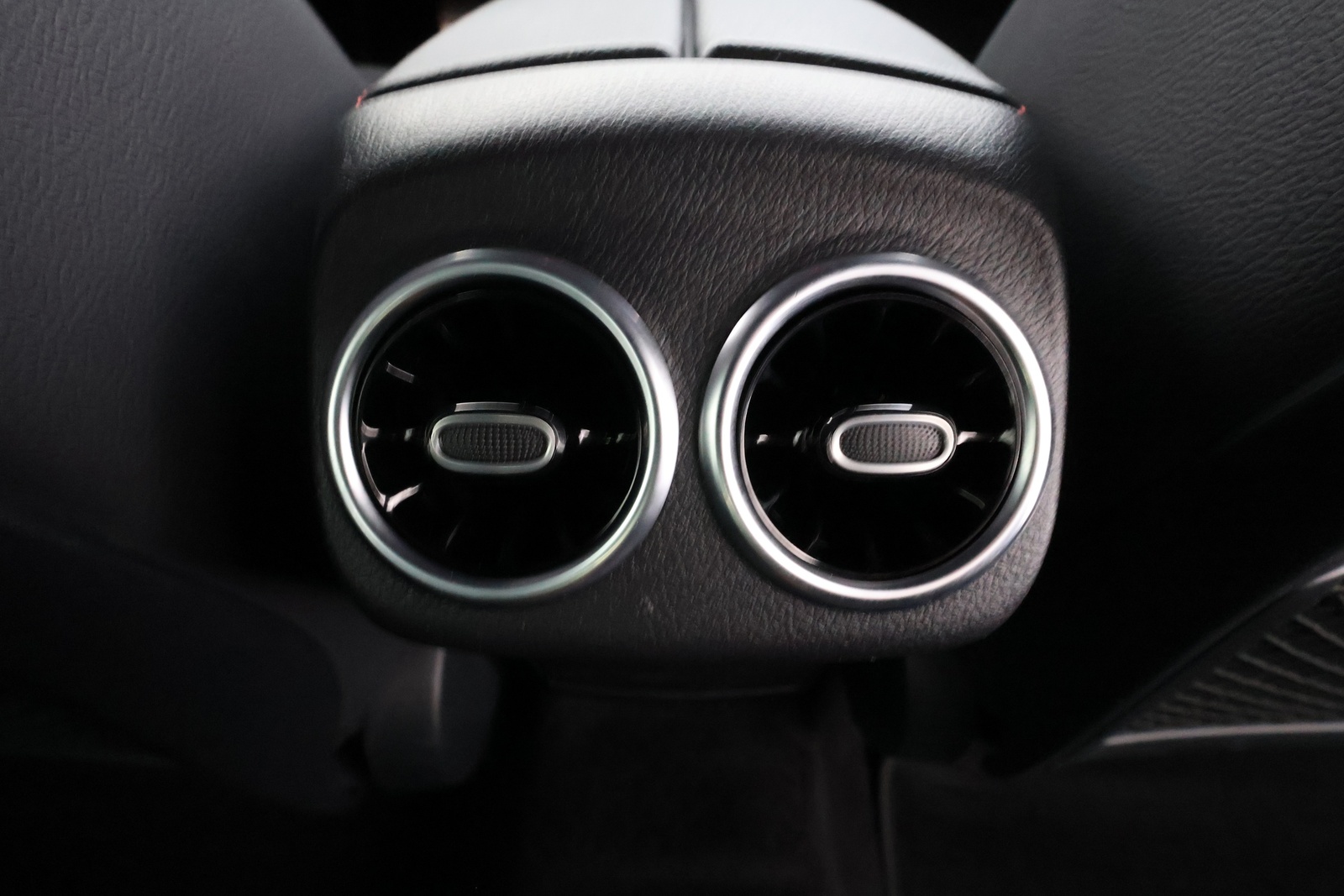 MERCEDES-BENZ A 2019