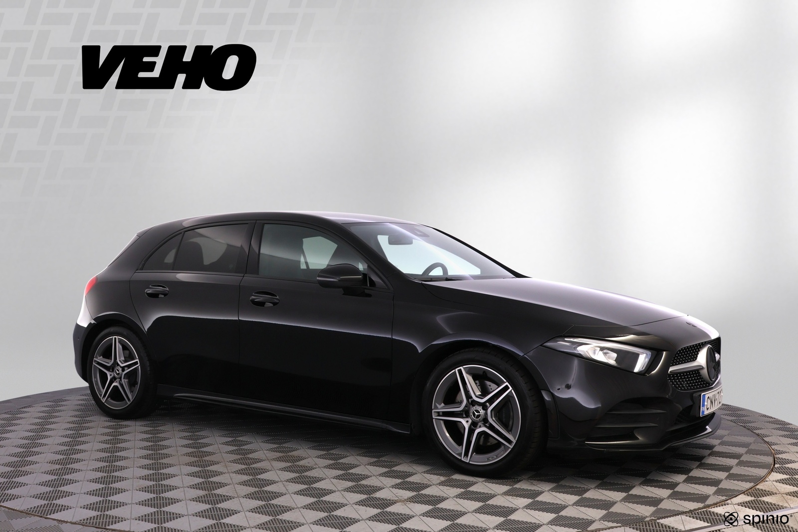 MERCEDES-BENZ A 2019