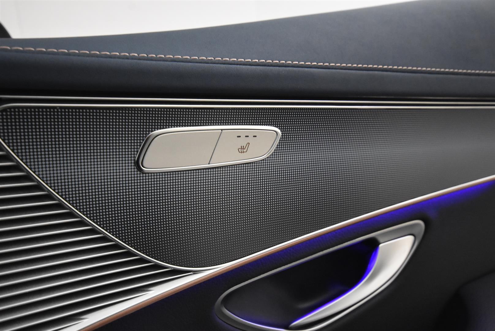 Mercedes-Benz EQC 2020