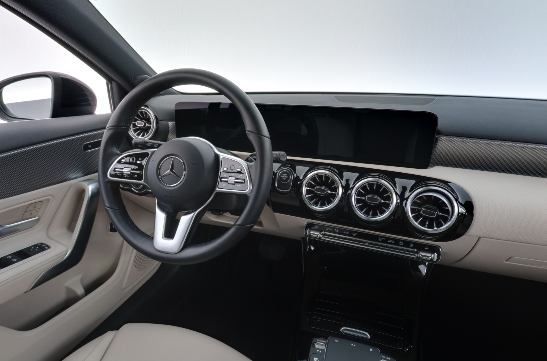 Mercedes-Benz A 2021