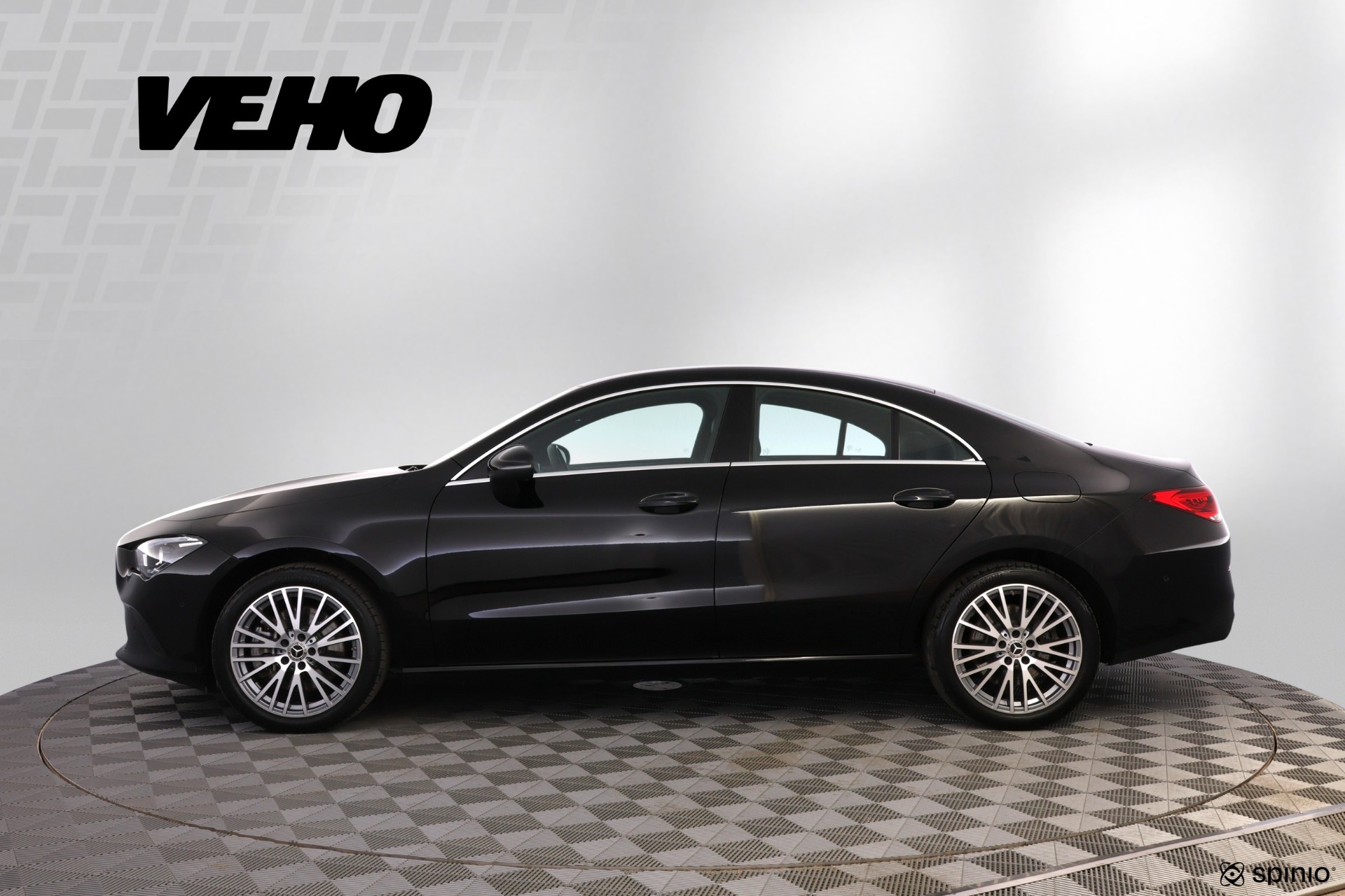 Mercedes-Benz CLA 2023