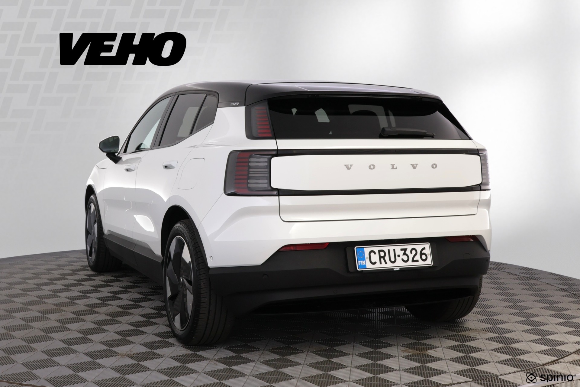 Volvo EX30 2024