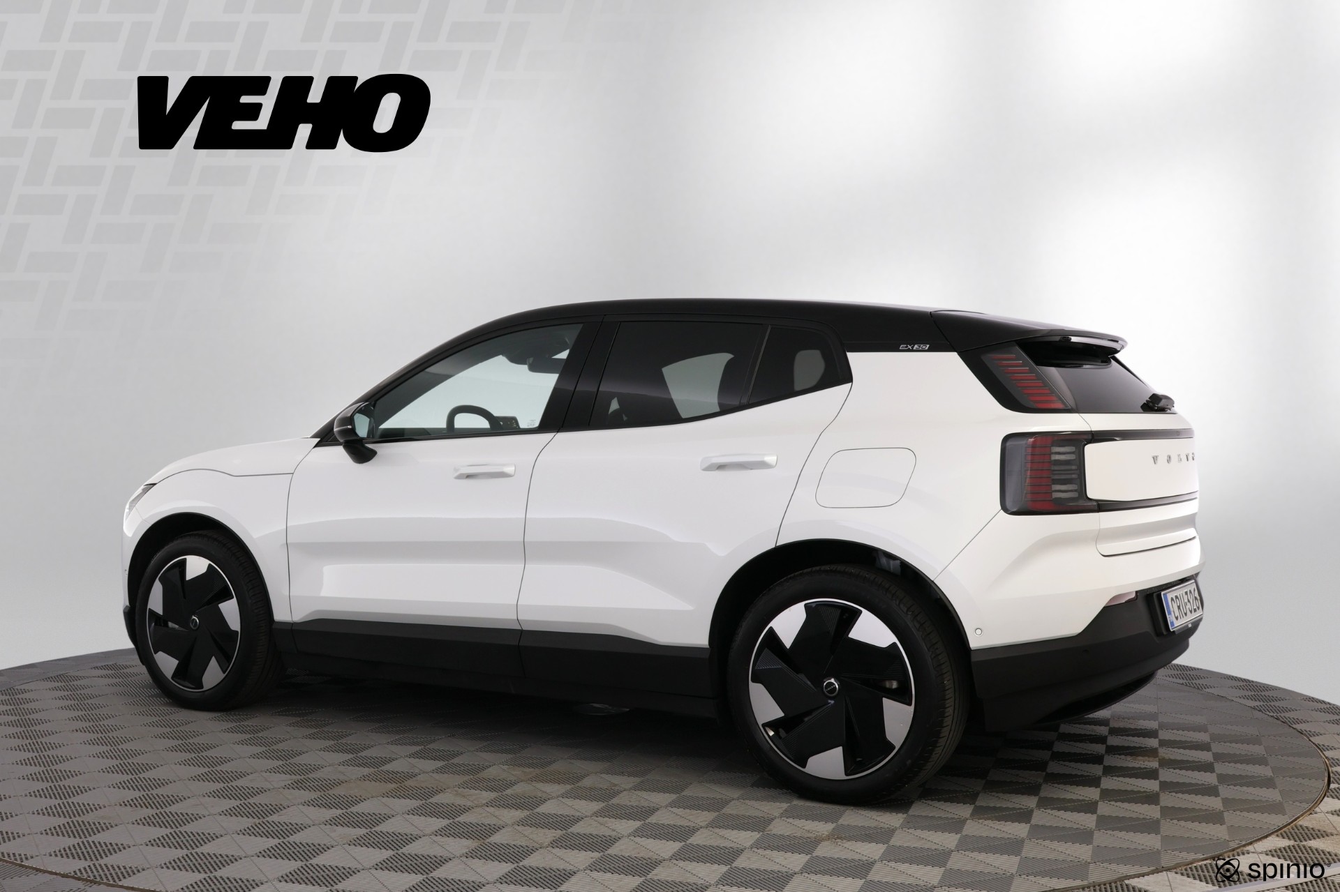 Volvo EX30 2024