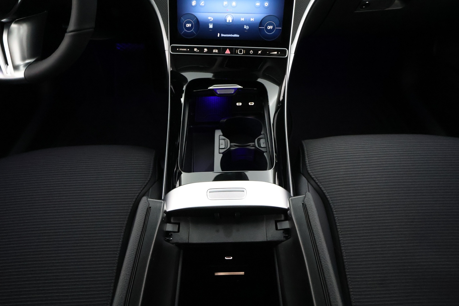 Mercedes-Benz C 2025