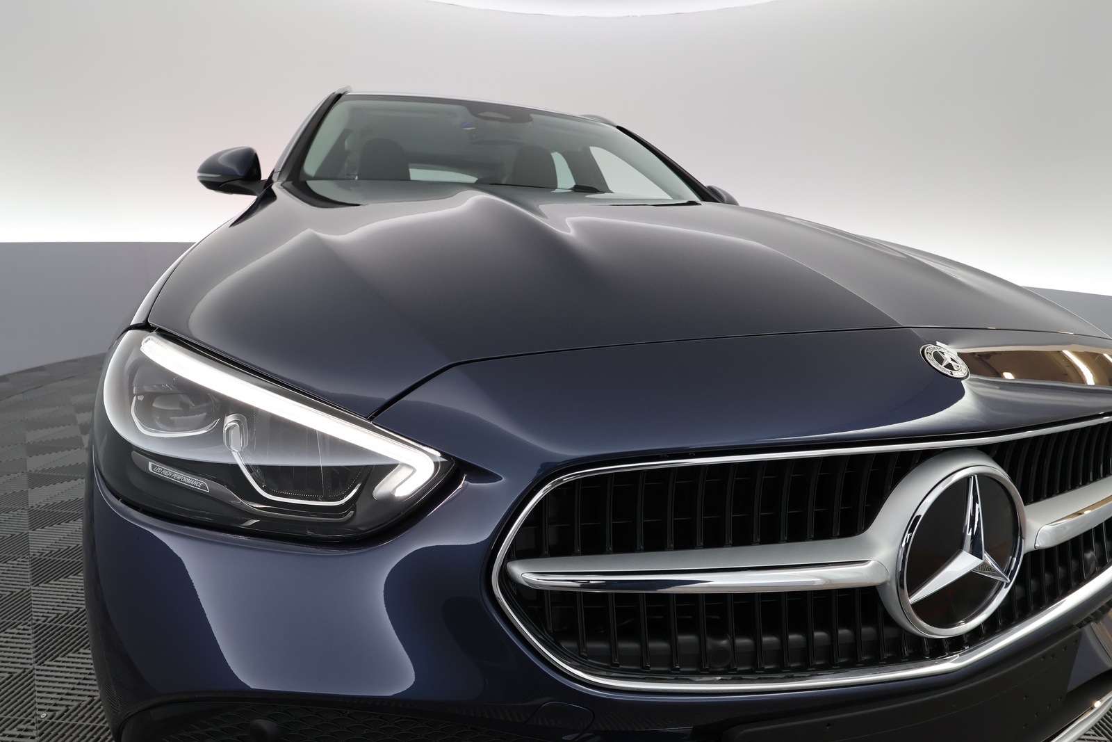 Mercedes-Benz C 2025