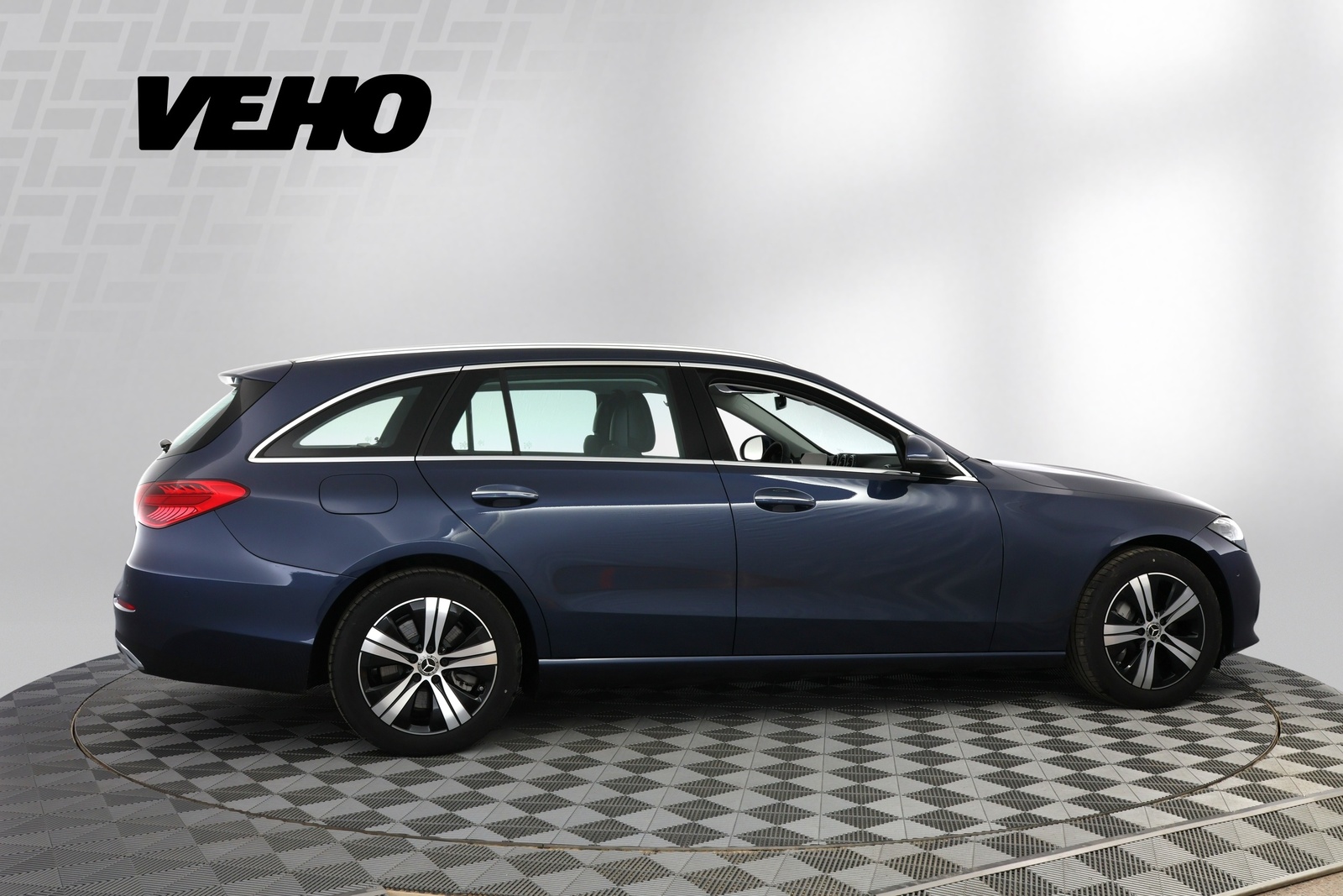 Mercedes-Benz C 2025