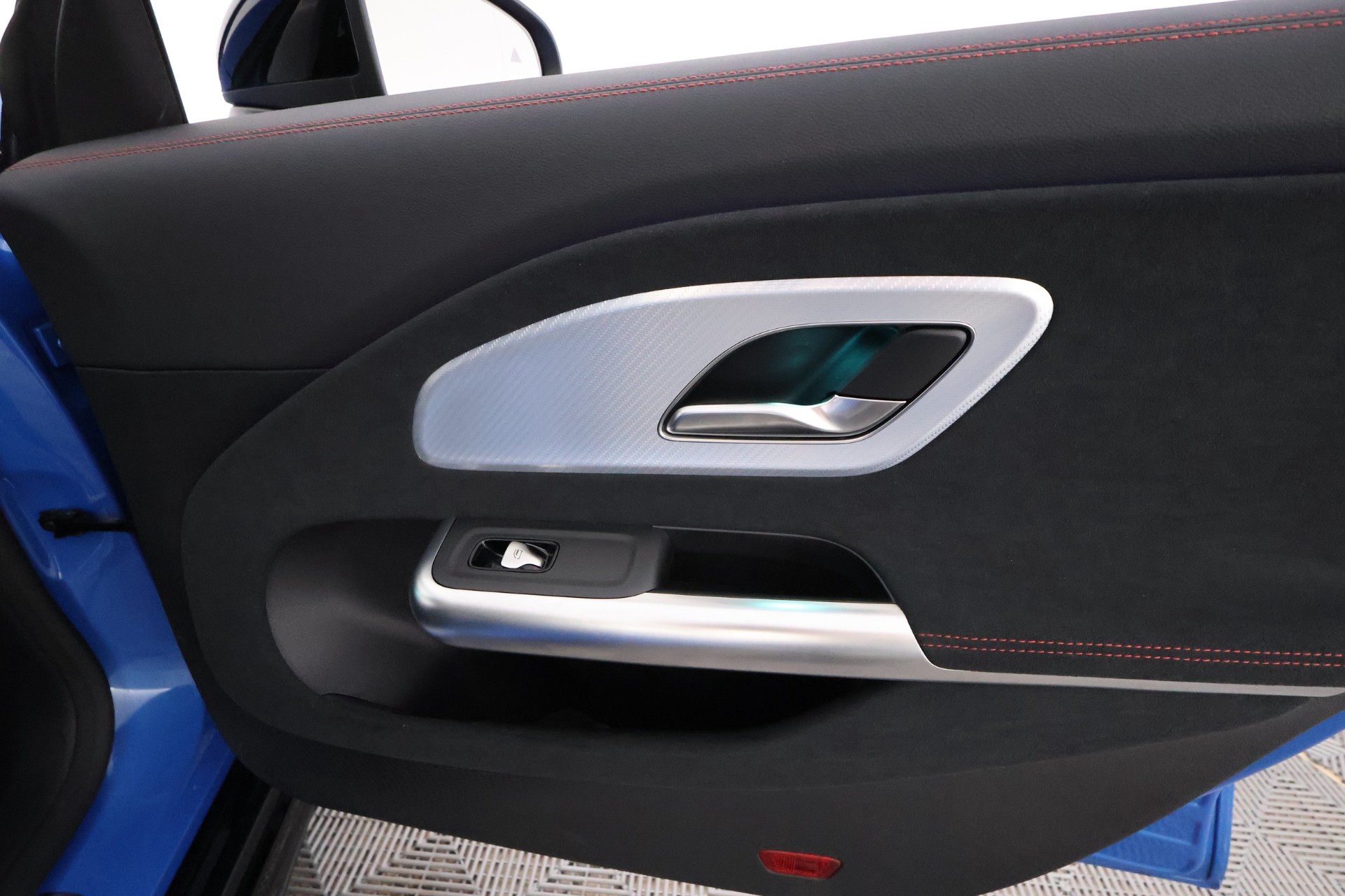 Mercedes-Benz CLA 2025