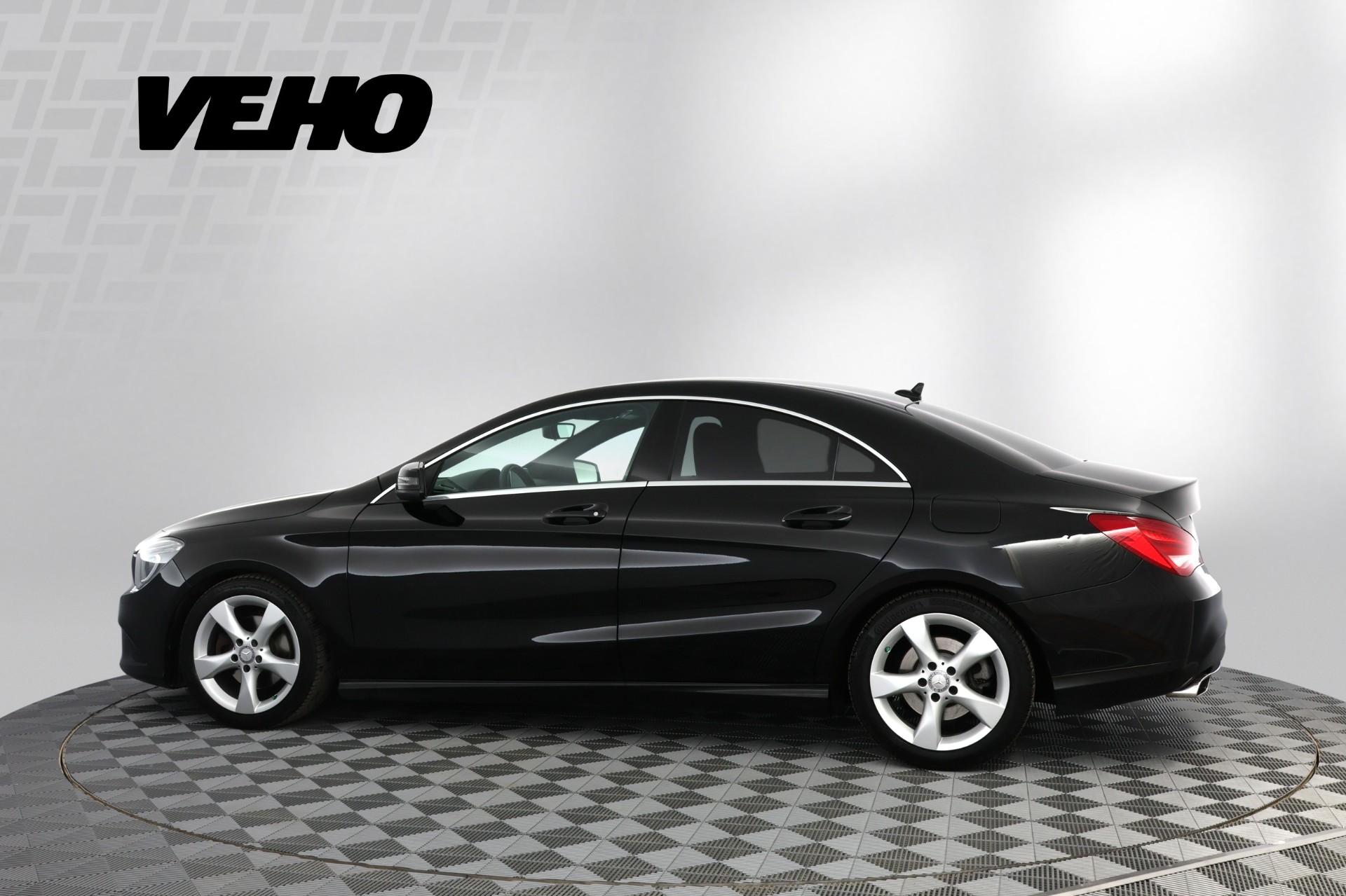 Mercedes-Benz CLA 2015