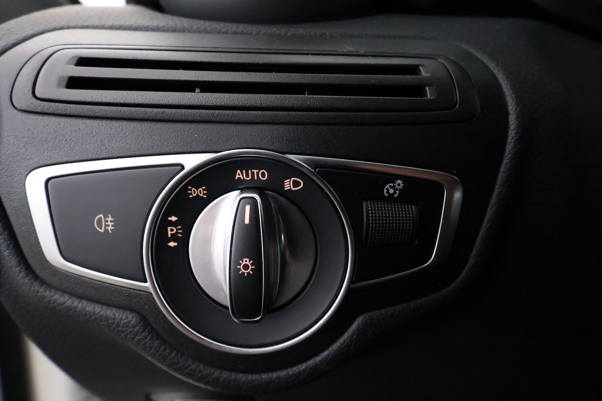 Mercedes-Benz GLC 2020