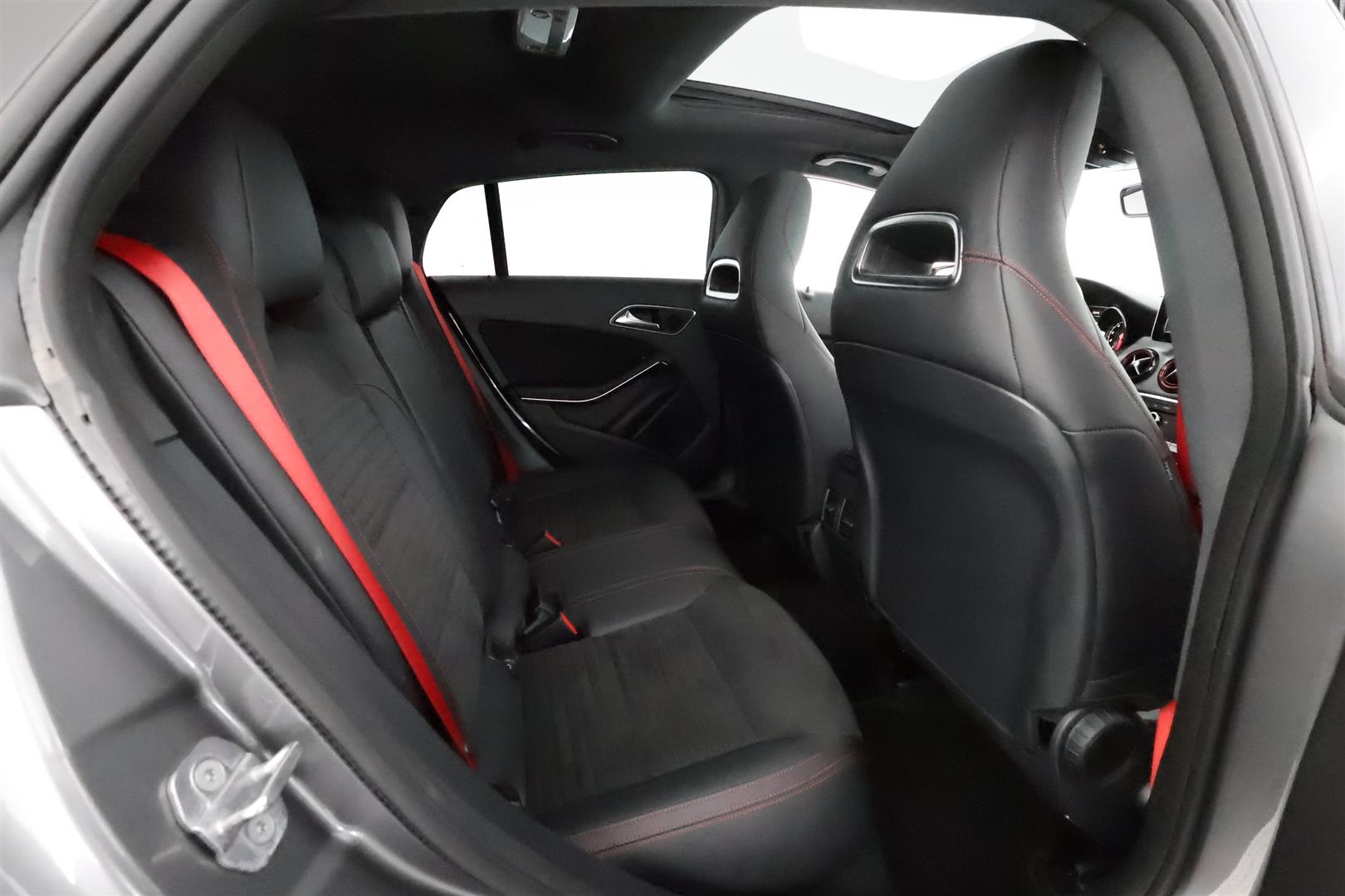 Mercedes-Benz CLA 2018