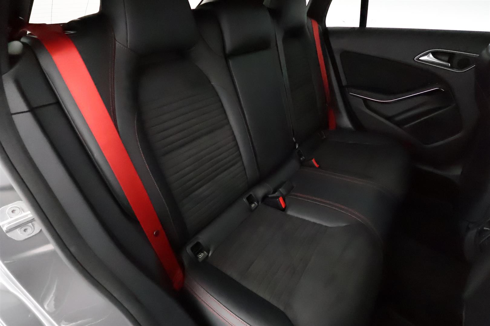 Mercedes-Benz CLA 2018