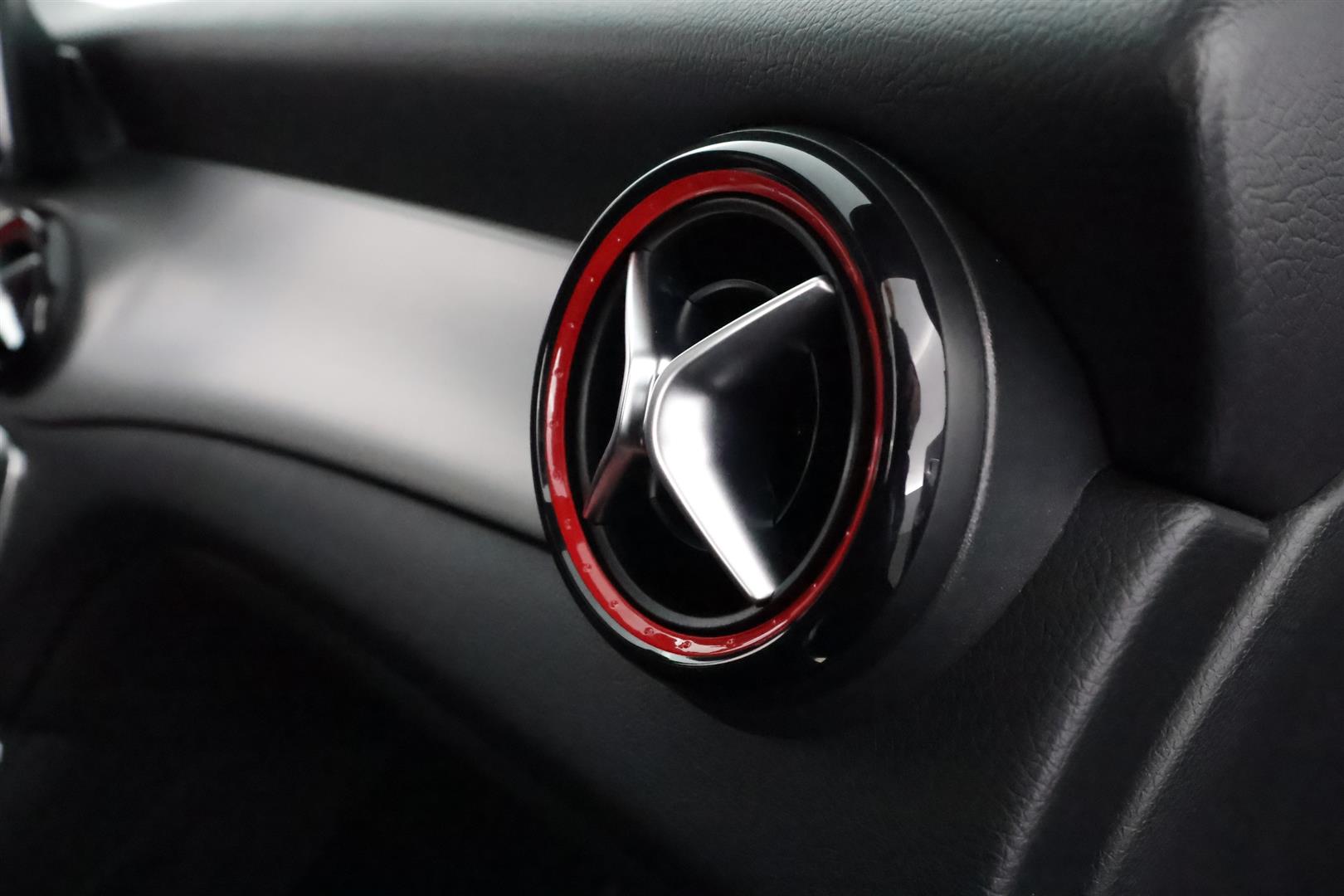 Mercedes-Benz CLA 2018