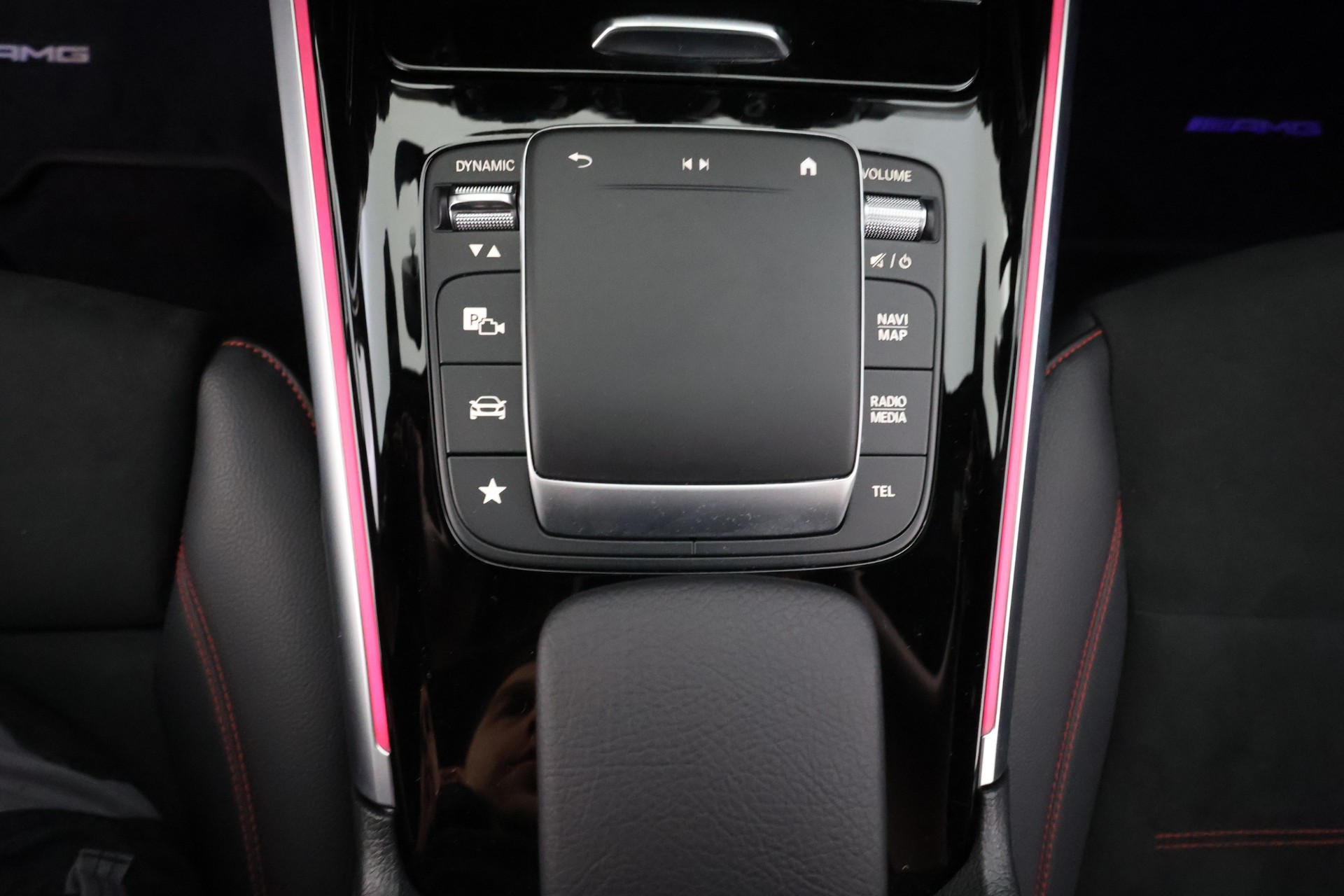 Mercedes-Benz EQB 2022