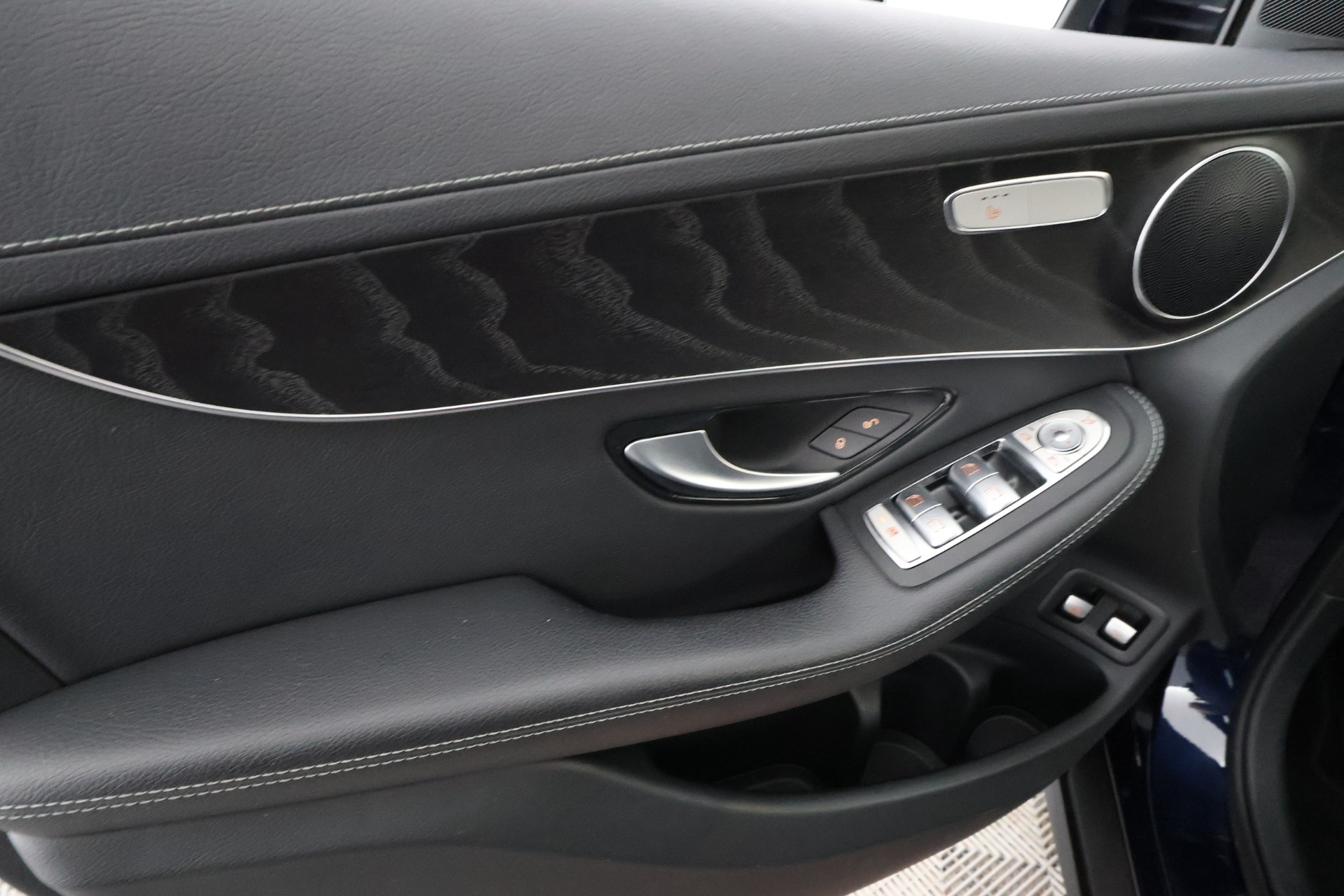 Mercedes-Benz GLC 2021