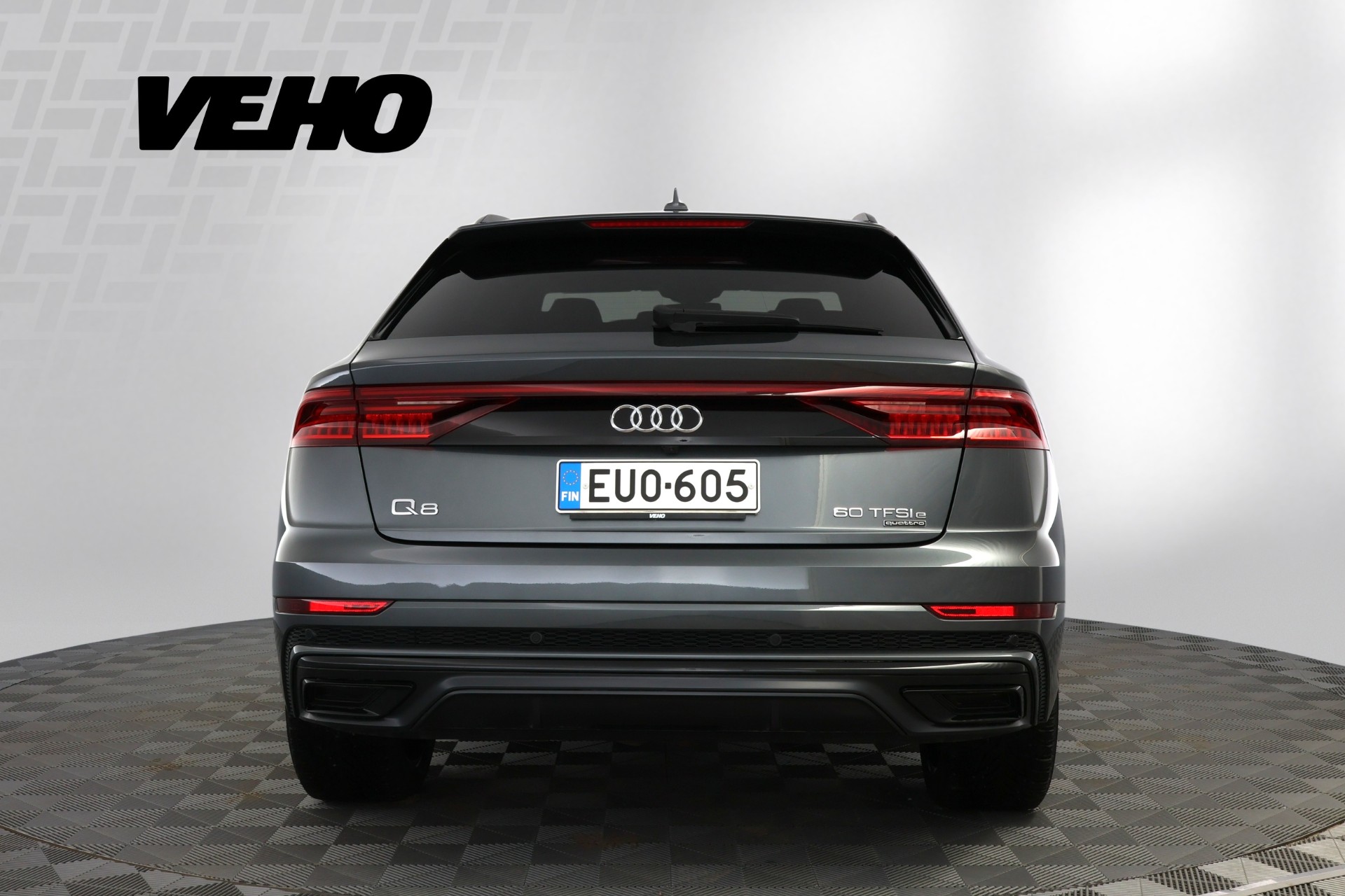 Audi Q8 2023