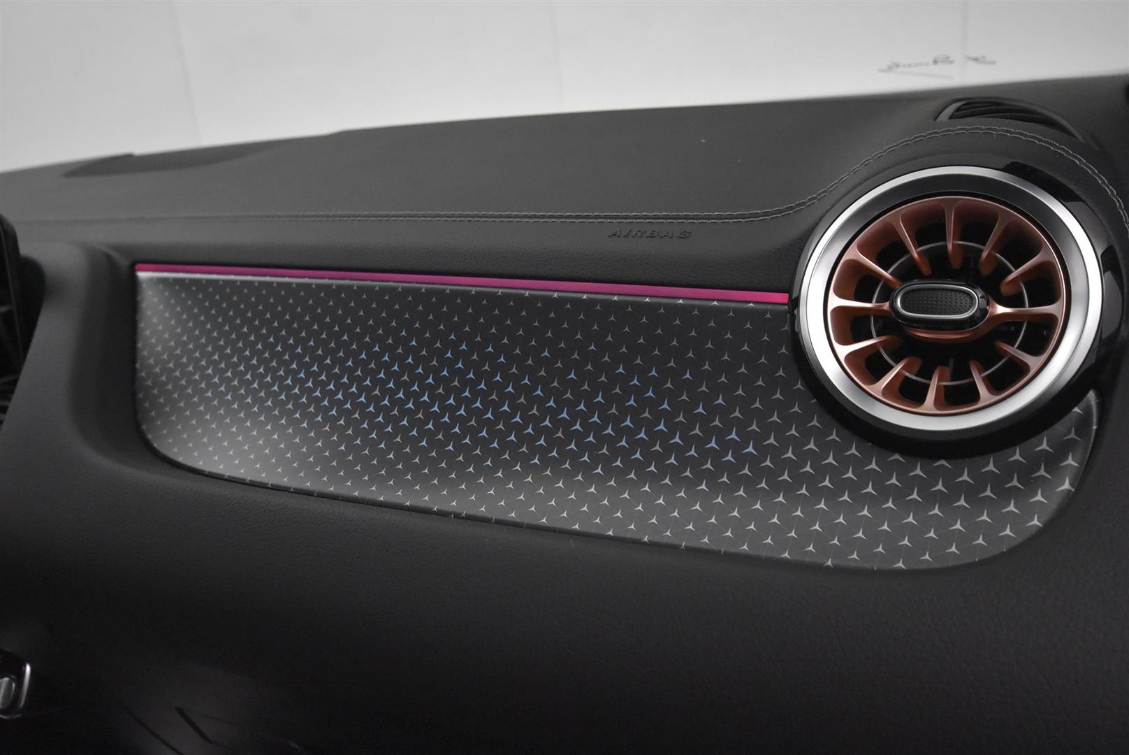 Mercedes-Benz EQA 2025