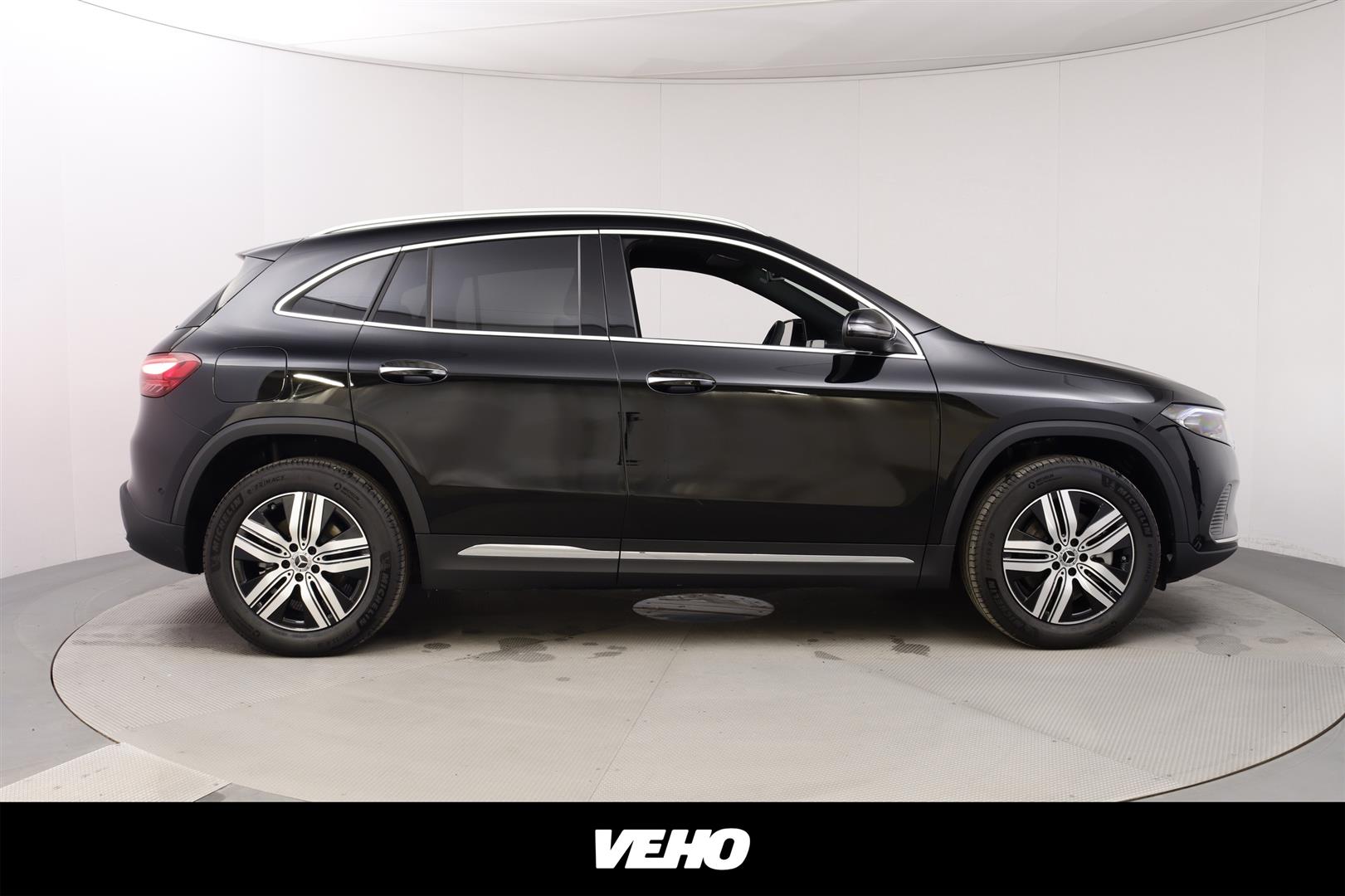 Mercedes-Benz EQA 2025