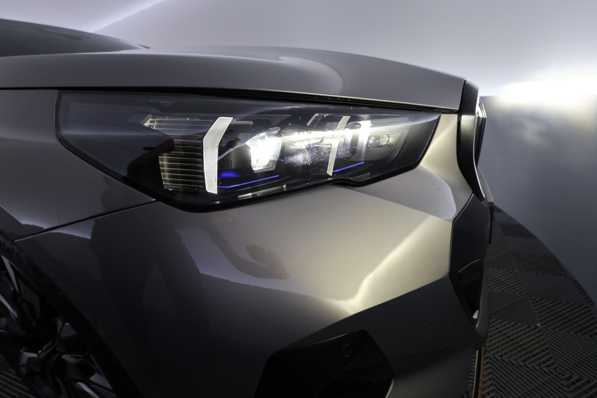 BMW 550 2024
