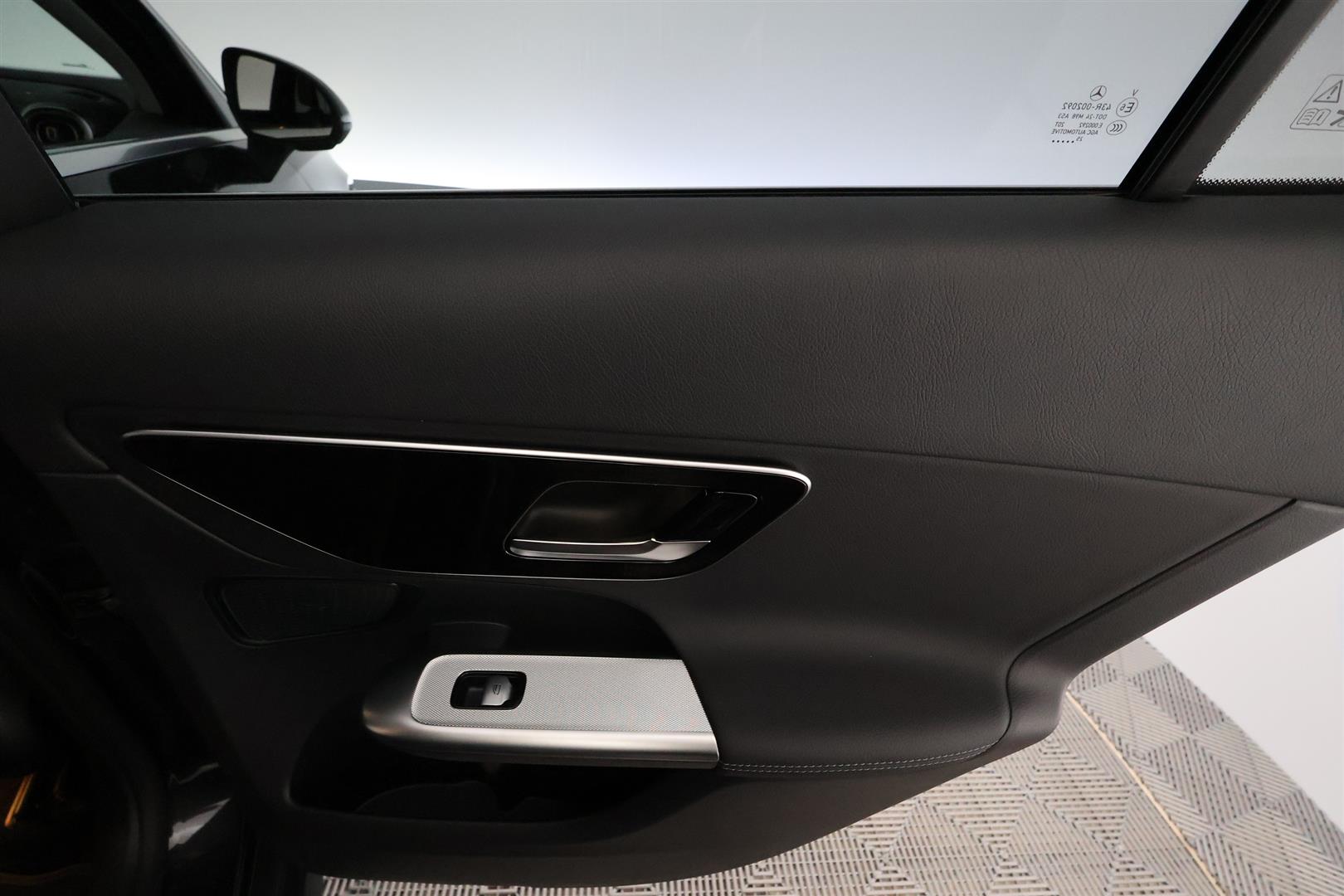 Mercedes-Benz GLC 2026