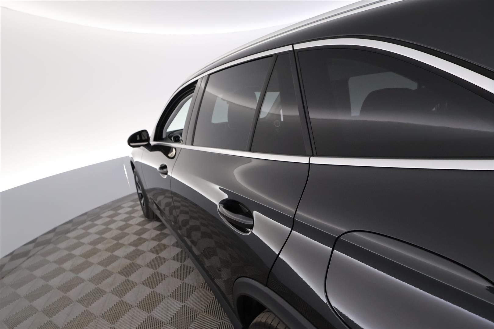 Mercedes-Benz GLC 2026