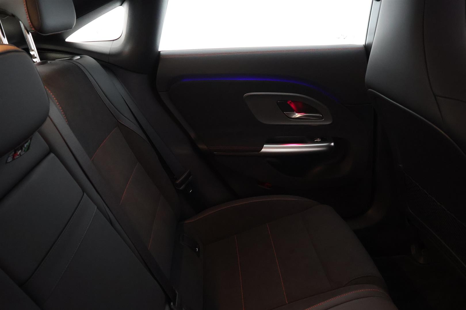 Mercedes-Benz CLA 2025