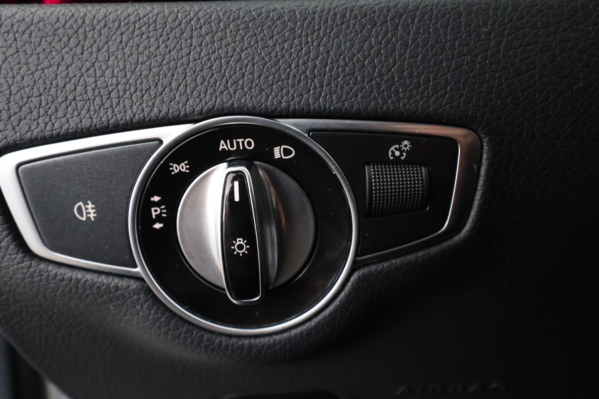 Mercedes-Benz E 2019