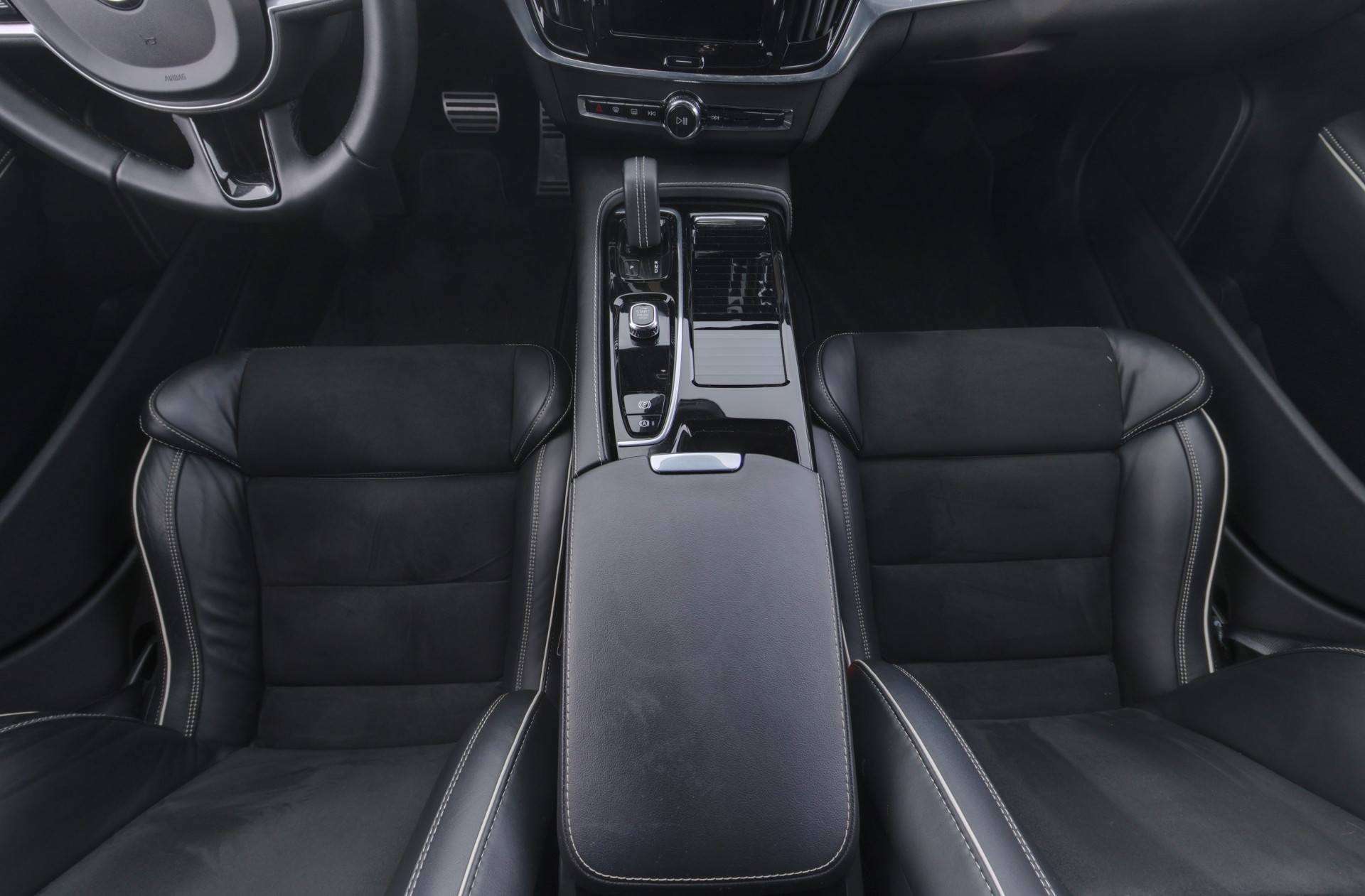 Volvo V90 2021