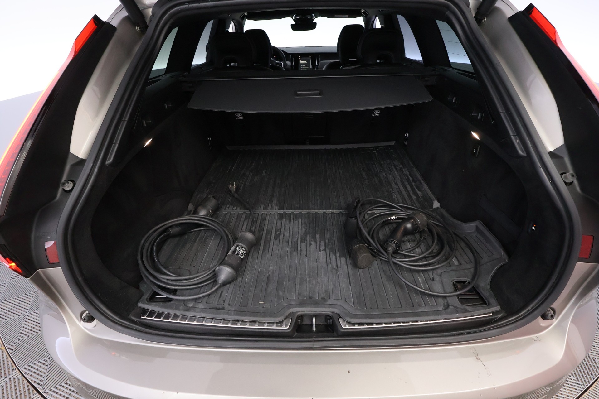 Volvo V90 2021