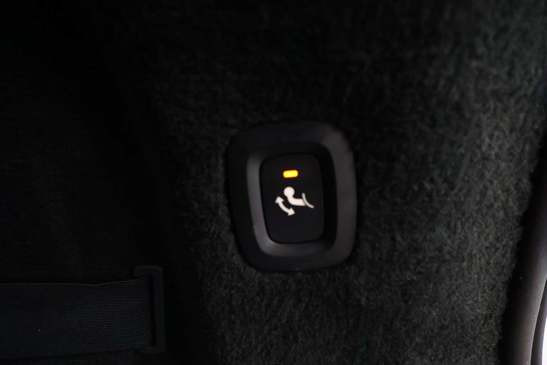 Volvo V90 2021