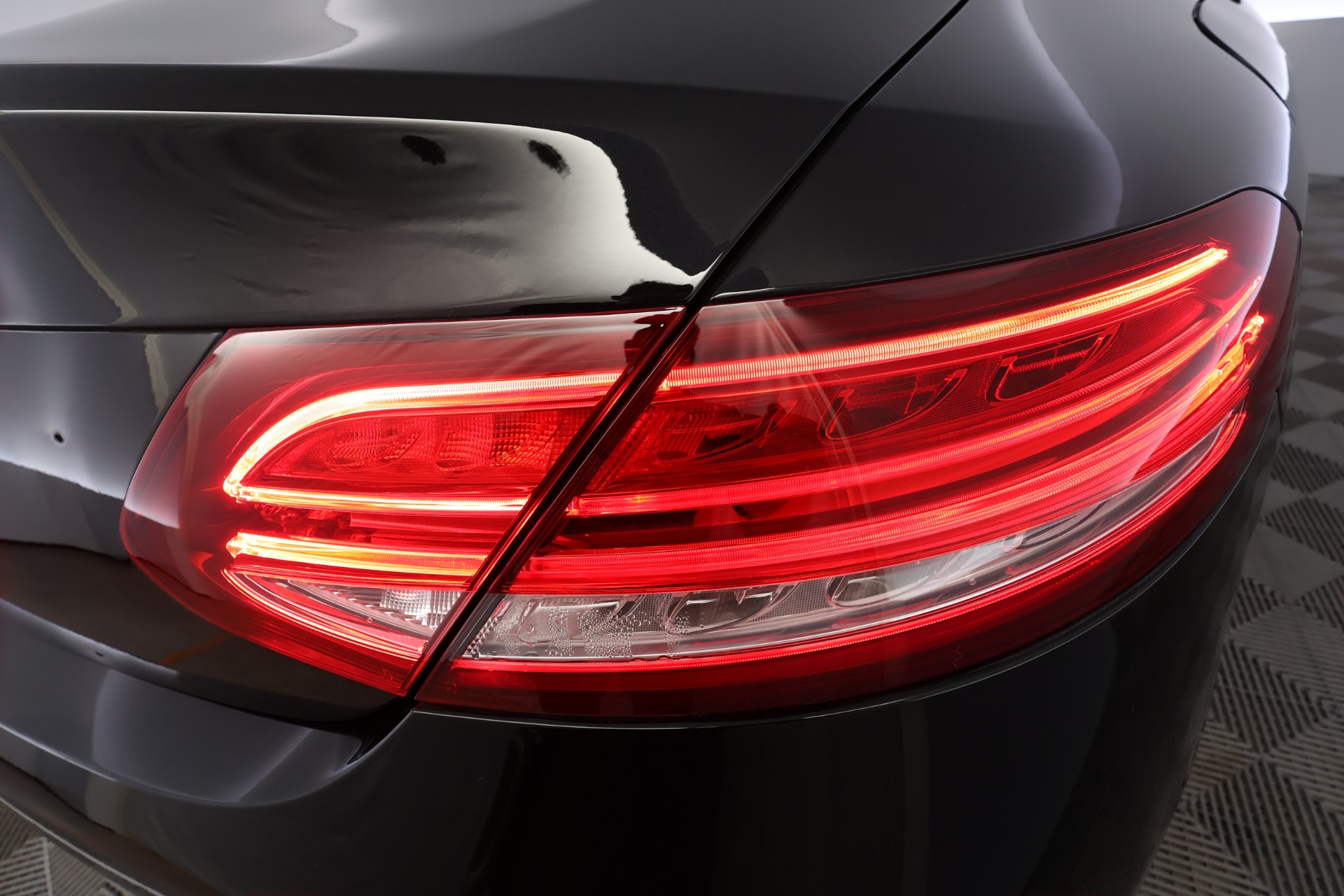 Mercedes-Benz C 2016