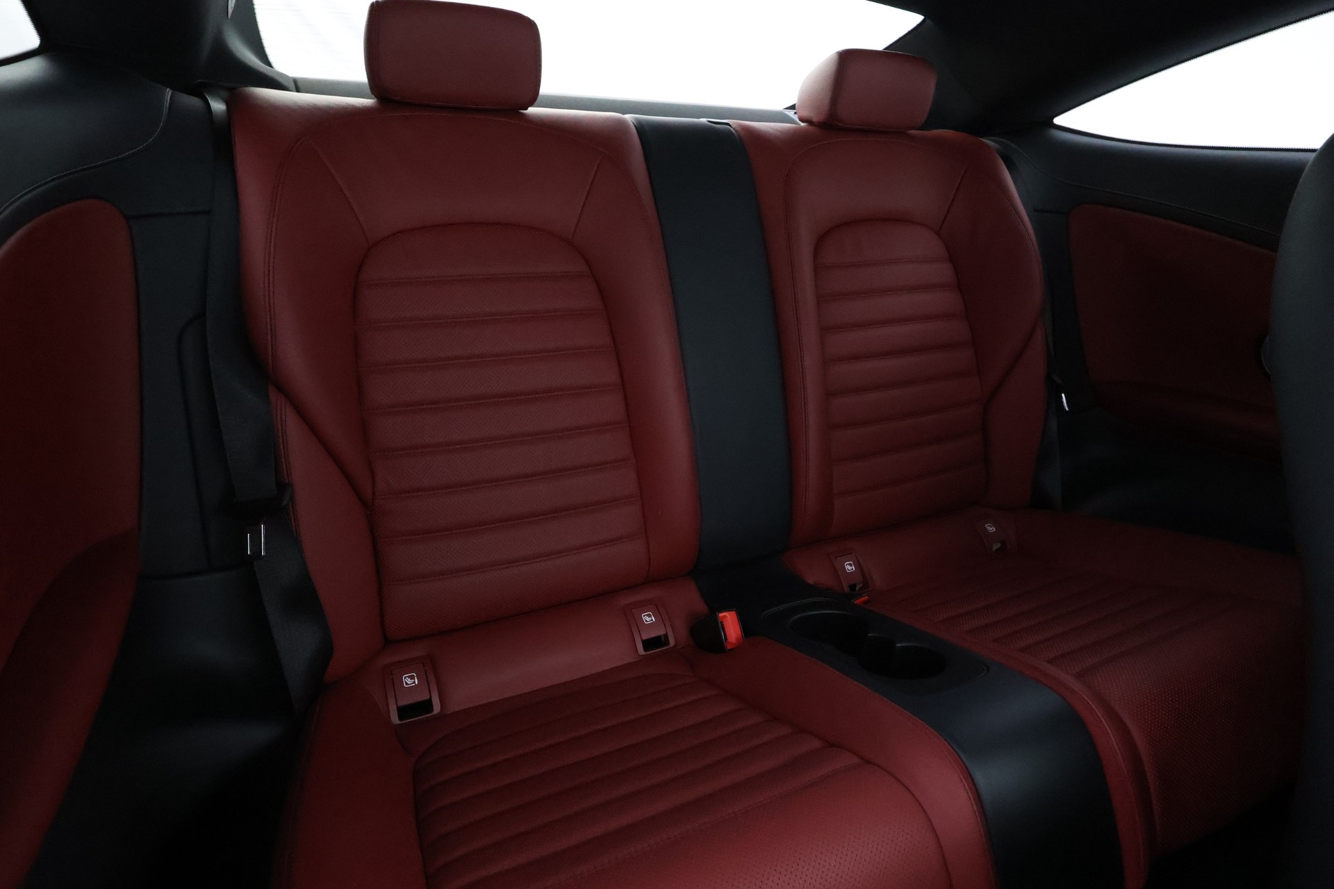 Mercedes-Benz C 2016