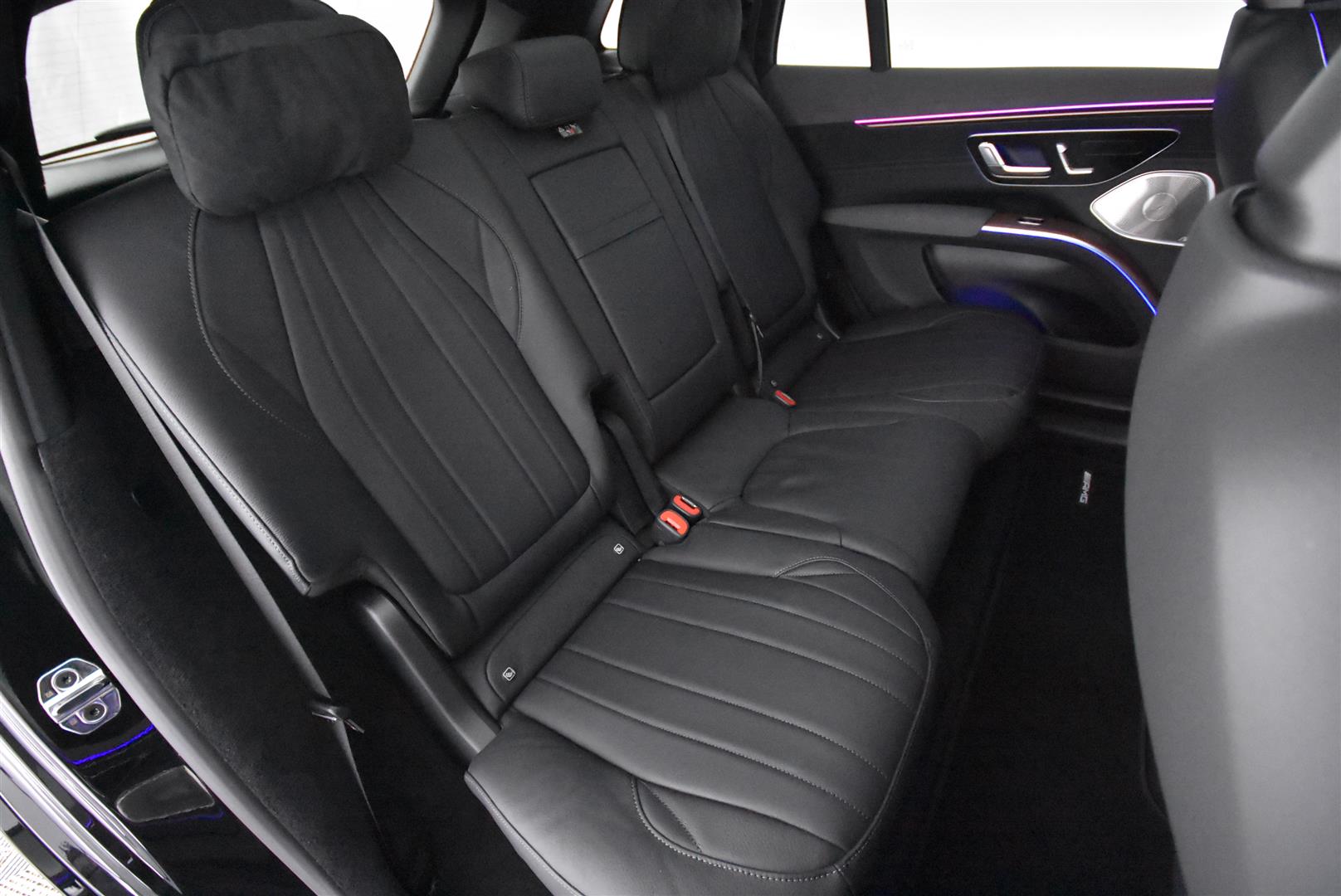 Mercedes-Benz EQS SUV 2023