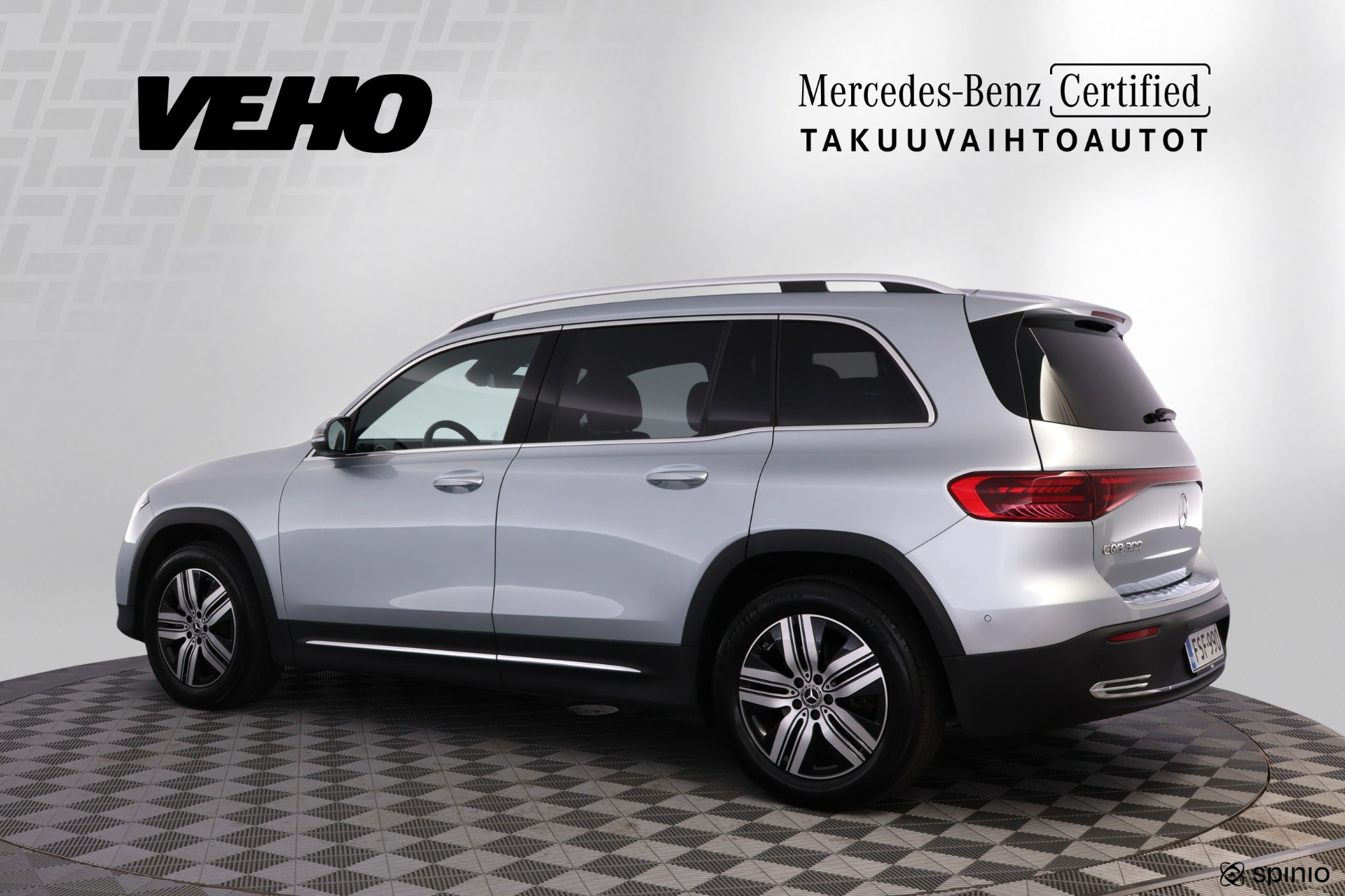 Mercedes-Benz EQB 2024