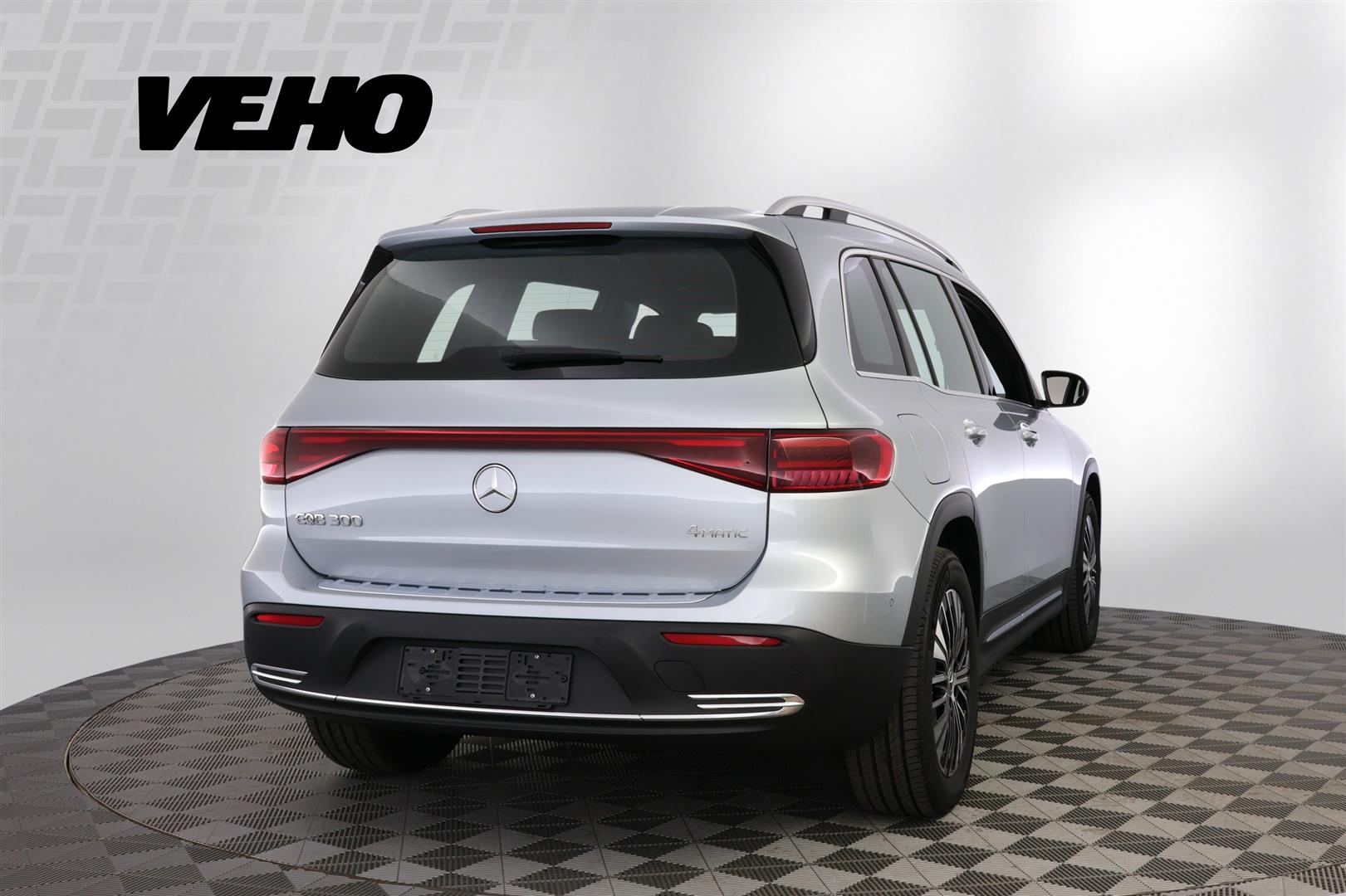 Mercedes-Benz EQB 2025