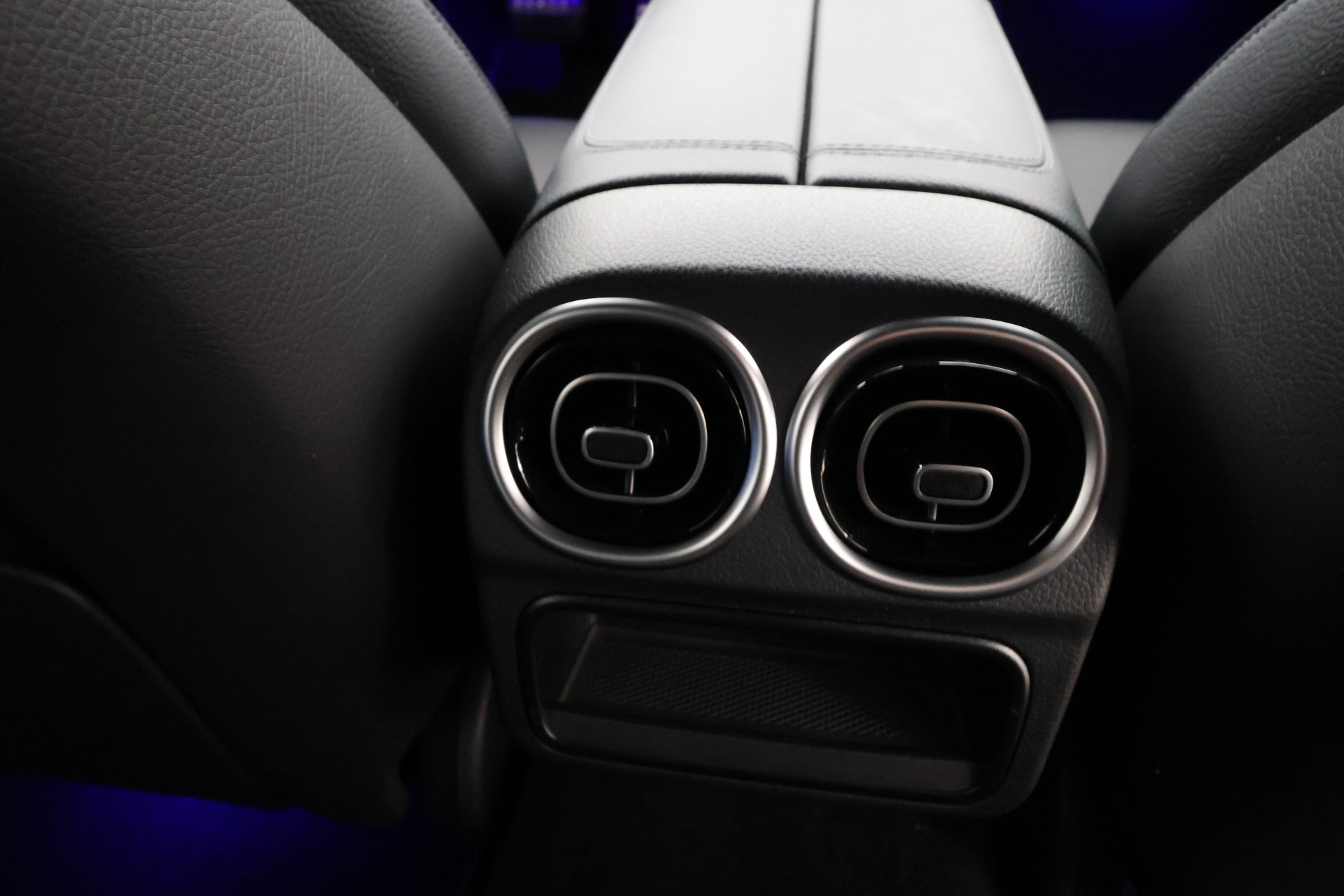 Mercedes-Benz C 2023