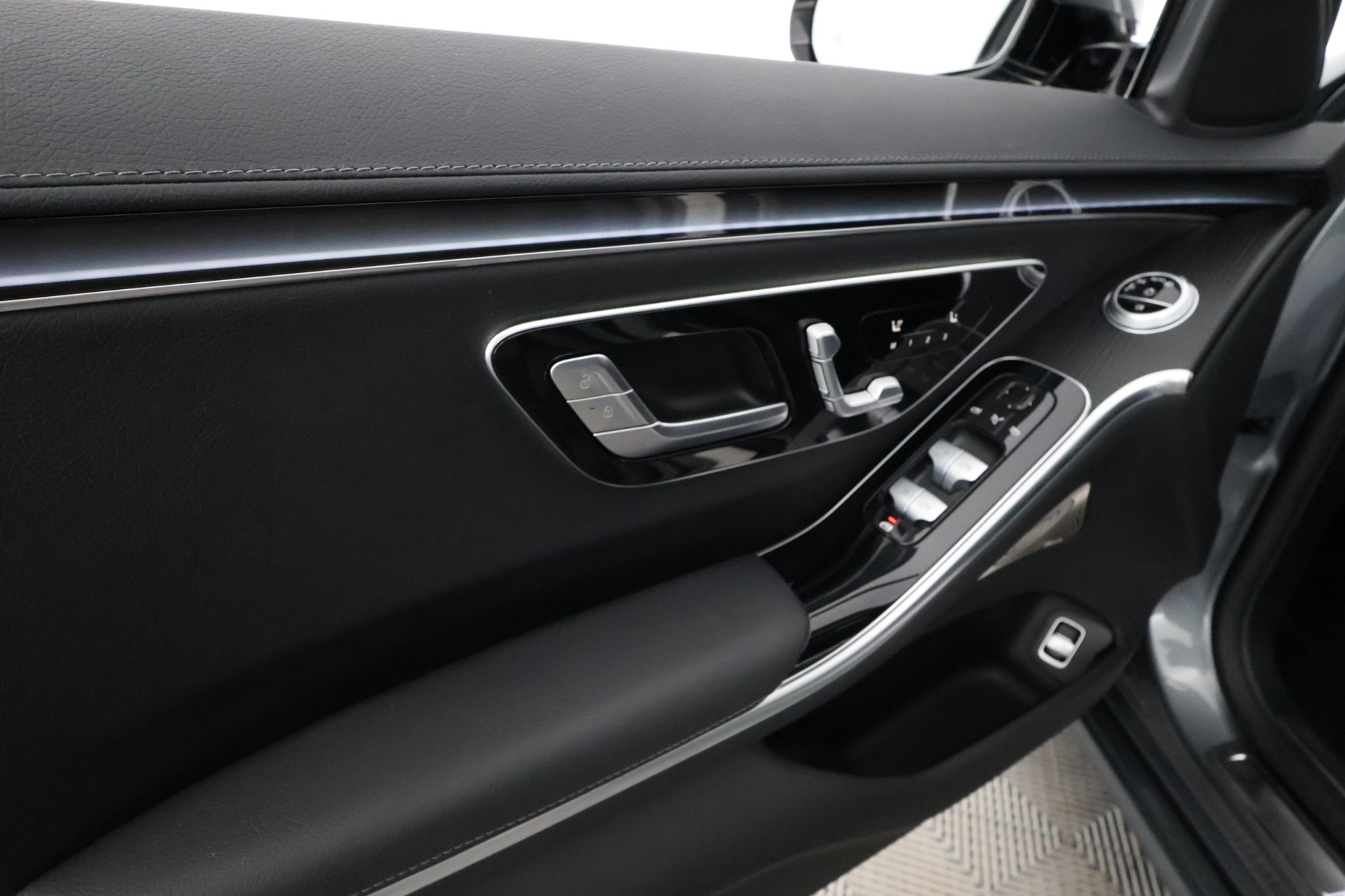 Mercedes-Benz S 2023