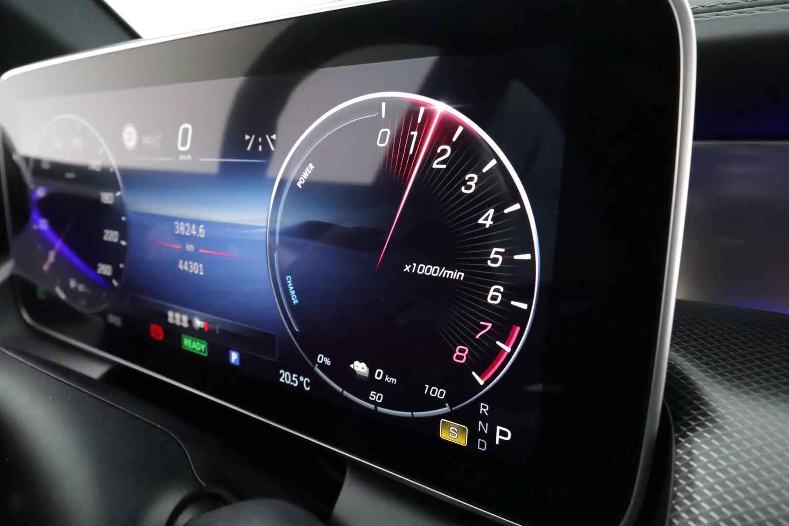 Mercedes-Benz GLC 2023