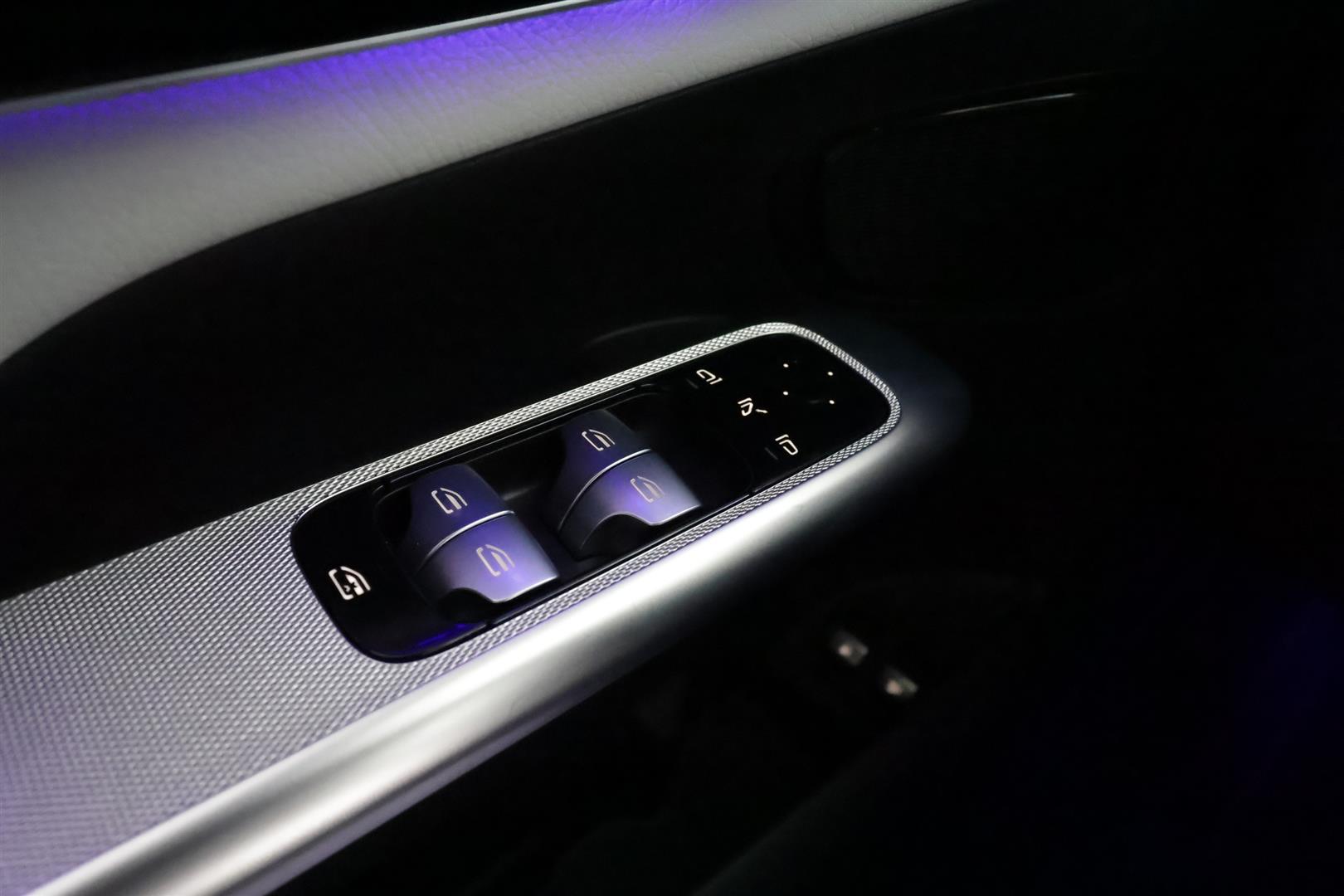 Mercedes-Benz GLC 2023